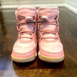 Girls sorel winter boots